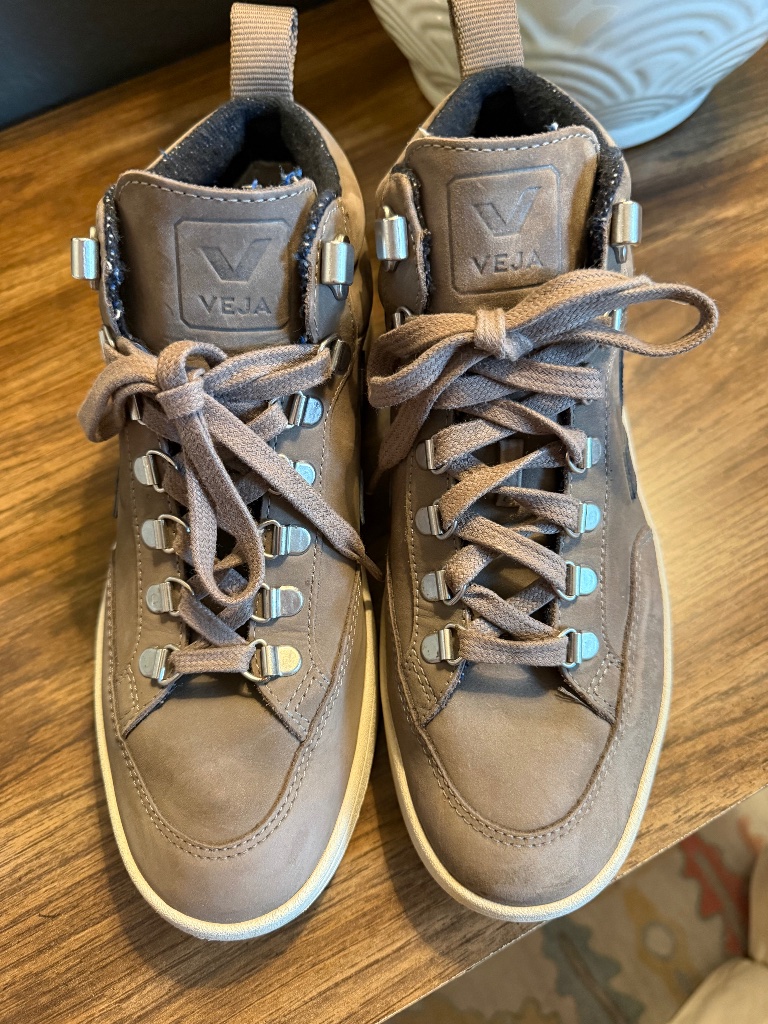 Size Us 8 Veja Roraima Suede Trainers - Oxford Grey/ White